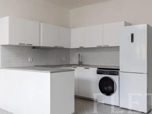 Pronájem bytu 2+kk, Praha - Libeň, Novákových, 40 m2