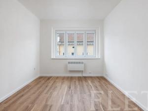 Pronájem bytu 2+kk, Praha - Libeň, Novákových, 40 m2
