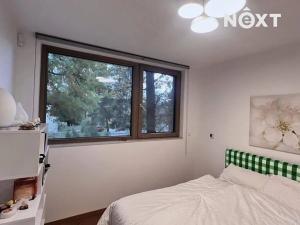 Pronájem rodinného domu, Praha - Klánovice, Aranžérská, 300 m2