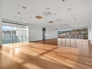 Pronájem kanceláře, Praha - Smíchov, Karla Engliše, 1150 m2