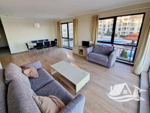 Prodej bytu 4+kk, Bjala, Bulharsko, 123 m2