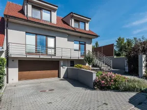 Prodej rodinného domu, Šlapanice, Za Humny, 250 m2