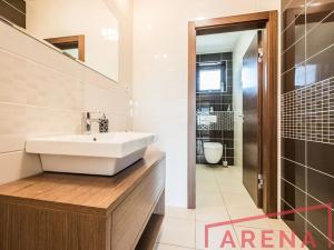 Prodej rodinného domu, Šlapanice, Za Humny, 250 m2