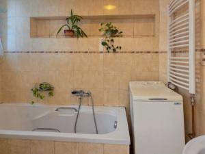 Prodej bytu 3+1, Pardubice - Zelené Předměstí, Staňkova, 83 m2