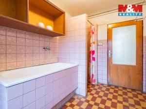 Prodej rodinného domu, Chlum, 220 m2