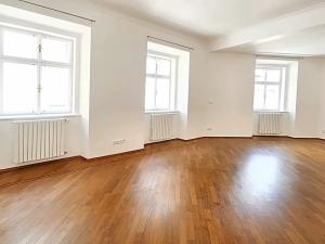 Pronájem bytu 4+1, Praha - Malá Strana, 170 m2