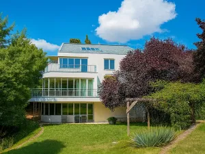 Prodej vily, Praha, 986 m2