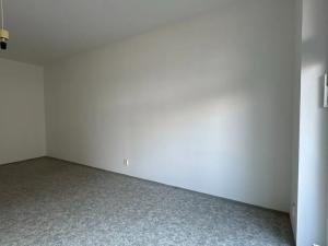 Pronájem bytu 2+1, Praha - Černý Most, Maňákova, 77 m2