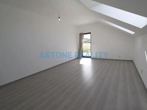 Pronájem rodinného domu, Trnová, 370 m2