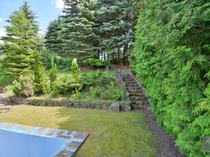 Prodej rodinného domu, Valkeřice, 270 m2