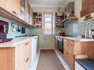 Prodej rodinného domu, Praha - Strašnice, Břežanská, 215 m2