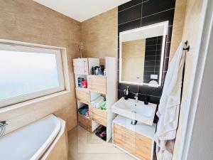 Pronájem rodinného domu, Chocerady, 116 m2