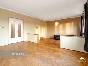 Prodej vícegeneračního domu, Manětín, 329 m2