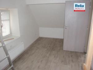 Pronájem bytu 1+1, Liberec, Na Kopečku, 36 m2