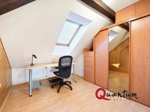 Prodej bytu 3+1, Praha - Smíchov, U Pernikářky, 98 m2