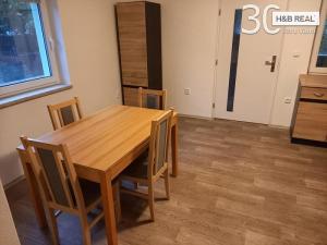 Pronájem rodinného domu, Hrubá Vrbka, 83 m2
