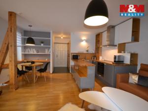 Pronájem bytu 2+kk, Jablonec nad Nisou, Jiráskova, 66 m2