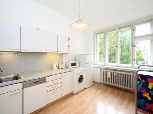 Pronájem bytu 3+1, Praha - Vinohrady, Lucemburská, 81 m2