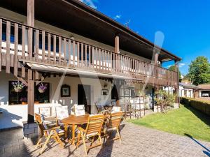 Prodej komerční nemovitosti, Přelíc, 460 m2