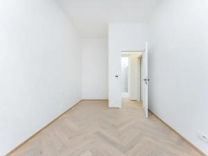 Prodej bytu 2+kk, Praha - Žižkov, Čajkovského, 41 m2