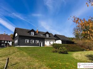 Prodej rodinného domu, Cvikov, 210 m2