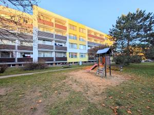 Pronájem bytu 1+1, Mladá Boleslav, U stadionu, 45 m2