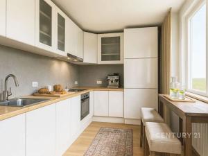 Prodej bytu 2+1, Děčín, Kamenická, 56 m2