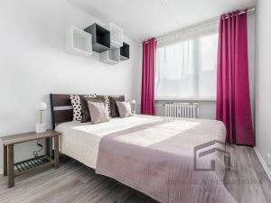 Pronájem bytu 2+kk, Praha - Ruzyně, Žukovského, 47 m2