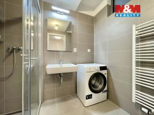 Pronájem bytu 3+kk, Praha - Košíře, Hlaváčkova, 73 m2