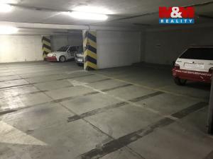 Pronájem garážového stání, Praha - Krč, Štúrova, 16 m2