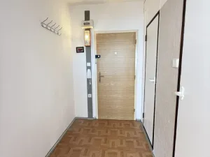 Prodej bytu 2+kk, Praha - Hlubočepy, Peškova, 41 m2
