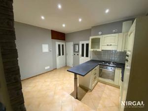 Pronájem bytu 2+1, Praha - Smíchov, Plzeňská, 58 m2