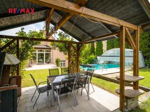 Prodej vily, Slaný, Máchova, 352 m2