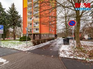 Pronájem bytu 3+1, Karlovy Vary, Krymská, 45 m2