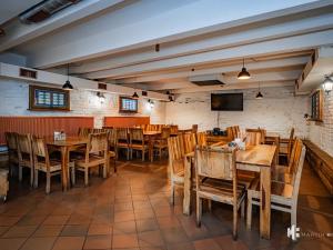 Prodej restaurace, Praha - Strašnice, Gutova, 301 m2