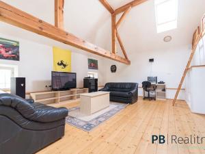 Prodej rodinného domu, Křemže, 450 m2