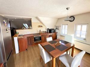 Prodej rodinného domu, Kovářská, 300 m2