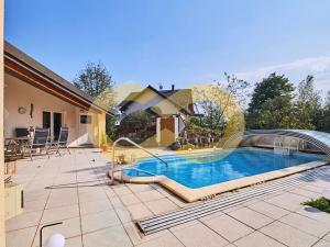 Prodej rodinného domu, Planá nad Lužnicí, Harrachova, 324 m2