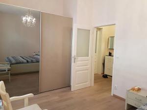 Pronájem bytu 2+kk, Praha - Smíchov, Elišky Peškové, 58 m2