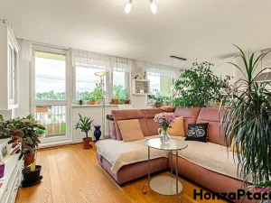 Prodej bytu 3+kk, Praha - Horní Počernice, Třebešovská, 77 m2
