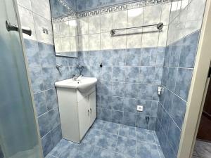 Pronájem bytu 2+1, Chodov, Revoluční, 56 m2