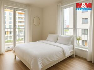 Pronájem bytu 3+1, Praha - Uhříněves, Oty Bubeníčka, 68 m2