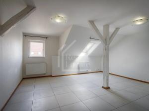 Pronájem bytu 2+kk, Praha - Holešovice, Komunardů, 48 m2