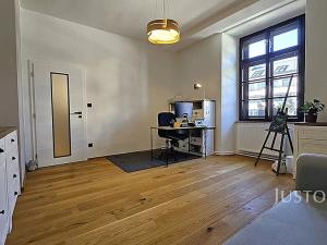 Prodej bytu 4+kk, Písek, Velké náměstí, 113 m2