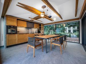 Prodej rodinného domu, Průhonice, Růžová, 590 m2