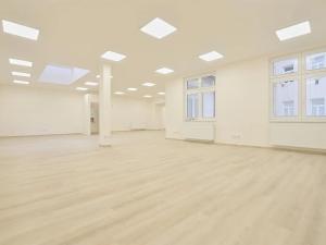 Pronájem kanceláře, Praha - Holešovice, Milady Horákové, 141 m2