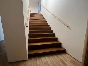 Prodej rodinného domu, Praha - Prosek, Prosecká, 274 m2