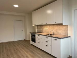 Pronájem bytu 3+kk, Praha - Braník, Ke Krči, 57 m2