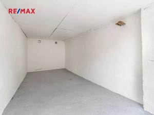 Prodej garáže, Praha - Břevnov, 18 m2