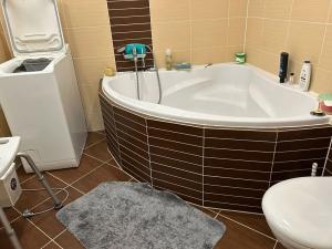 Pronájem bytu 2+kk, Praha - Stodůlky, Nad Dalejským údolím, 56 m2